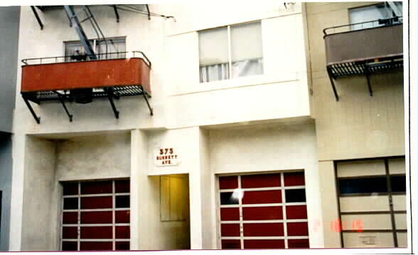 575 Burnett Ave in San Francisco, CA - Foto de edificio