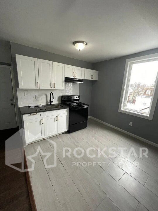 187 N 7th St in Newark, NJ - Building Photo