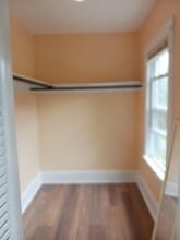34 Leonard St in Stamford, CT - Foto de edificio - Building Photo