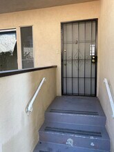 943 19th St, Unit 2 in Santa Monica, CA - Building Photo - Building Photo