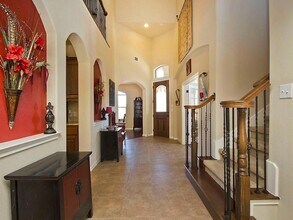 271 Longmont Ln in Austin, TX - Building Photo - Building Photo