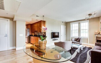 1750 16th St NW in Washington, DC - Building Photo - Building Photo