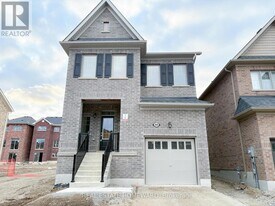 68 Robin Trail in Scugog, ON - Building Photo