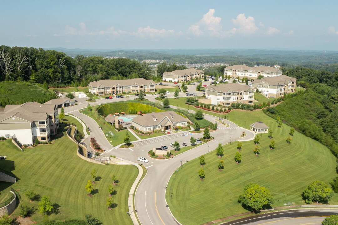 Greystone Vista in Knoxville, TN - Building Photo