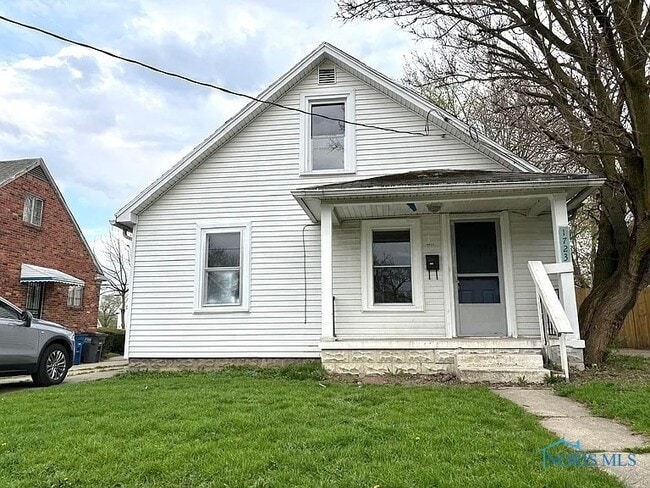property at 1723 Stahlwood Ave