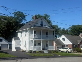 280 Hillside Ave in Torrington, CT - Building Photo