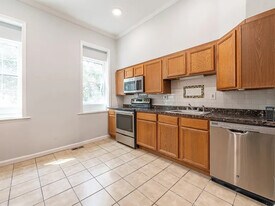 951 N 6th St in Philadelphia, PA - Building Photo