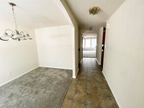 42 Drifting Shadows Cir in Conroe, TX - Building Photo - Building Photo