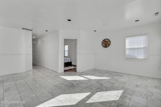 56 Highland Ave in Keansburg, NJ - Building Photo - Building Photo