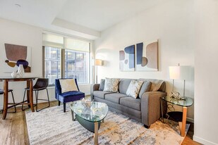 131 Seaport Blvd, Unit FL6-ID1050349P in Boston, MA - Building Photo