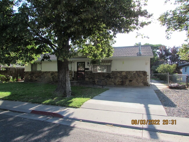 1930 N 10th St in Grand Junction, CO - Foto de edificio - Building Photo