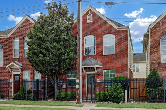 property at 1749 Aden Dr