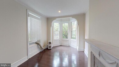2312 Locust St in Philadelphia, PA - Building Photo - Building Photo