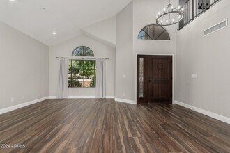 9573 E Windrose Dr in Scottsdale, AZ - Building Photo - Building Photo