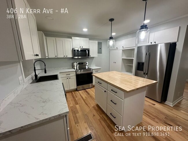 406 N Kerr Ave in Wilmington, NC - Foto de edificio - Building Photo