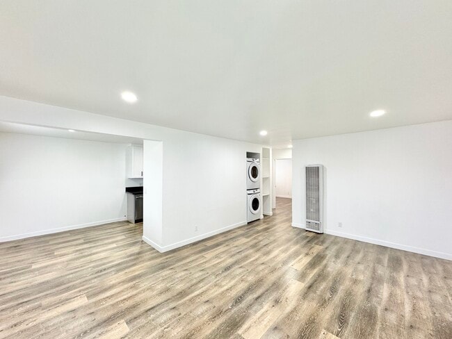 4132 W 118th St in Hawthorne, CA - Building Photo - Building Photo
