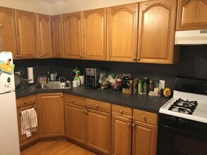 60 Walden St, Unit 1A in Cambridge, MA - Foto de edificio - Building Photo