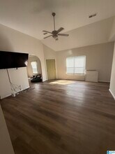 222 High Ridge Dr in Pelham, AL - Building Photo - Building Photo