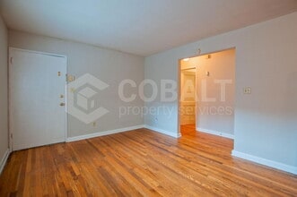 944 St Charles Ave NE in Atlanta, GA - Building Photo - Building Photo