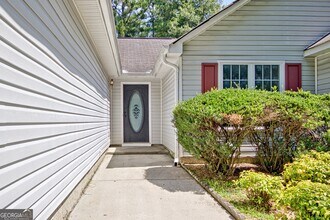 45 Paces Landing Dr in Newnan, GA - Building Photo - Building Photo