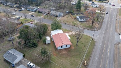 1701 Wakefield Dr NE in Huntsville, AL - Building Photo - Building Photo