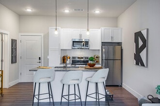 Norwood in Huntsville, AL - Foto de edificio - Building Photo