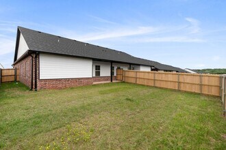 8912 Cantera Dr in Fort Smith, AR - Building Photo - Building Photo