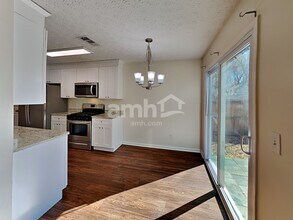 114 Nacoochee Way in Canton, GA - Building Photo - Building Photo