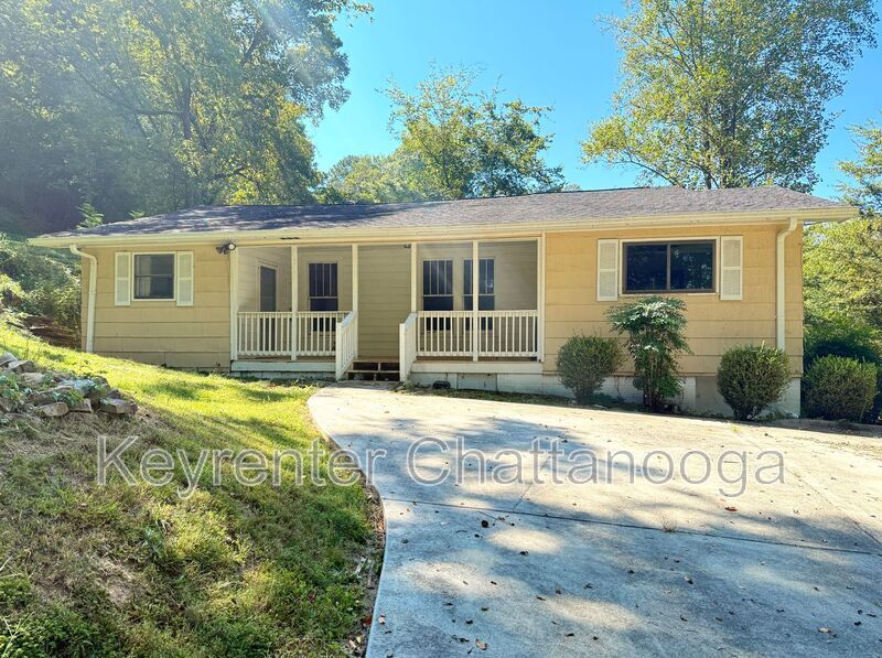 3812 Lamar Ave in Chattanooga, TN - Building Photo