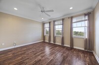 447 Corte Madera Ln, Unit 2 in West Palm Beach, FL - Foto de edificio - Building Photo