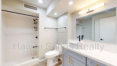 1650 Kanunu St in Honolulu, HI - Building Photo - Building Photo
