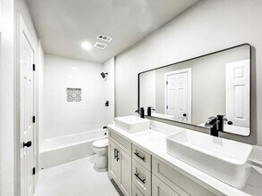 23207 Naples Dr in Spring, TX - Building Photo - Building Photo