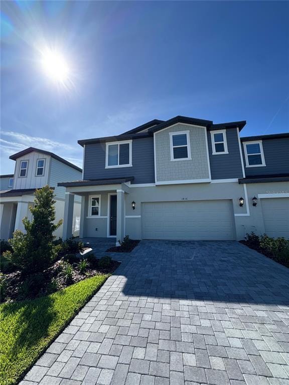 property at 1816 Archer Dr