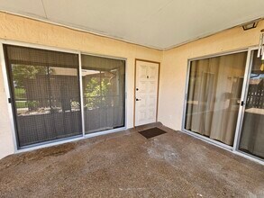 15451 Crystal Lake Dr in North Fort Myers, FL - Building Photo - Building Photo