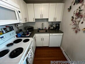 134 Summer St, Unit 5 in Malden, MA - Building Photo - Building Photo