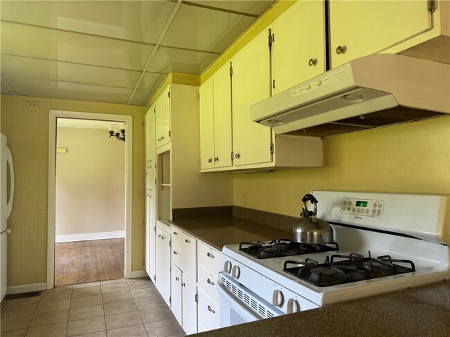 property at 30 High St