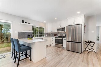 1700 Delaford Cir in Carrollton, TX - Building Photo - Building Photo