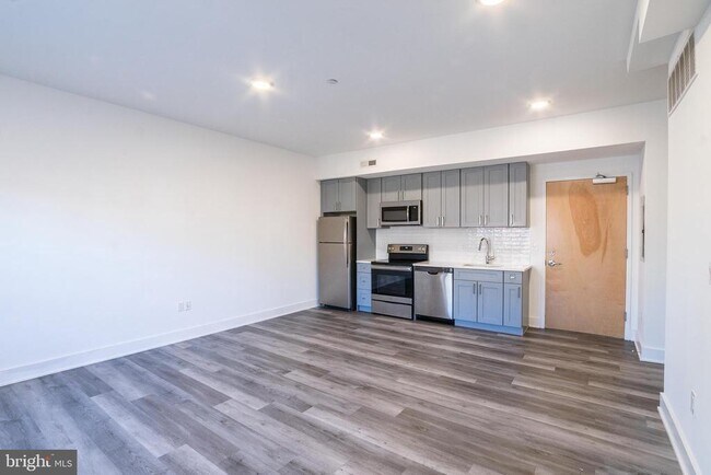1524 South St-Unit -UNIT 311 in Philadelphia, PA - Foto de edificio - Building Photo
