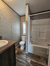 6 Daisy Ln in Weedsport, NY - Building Photo - Building Photo