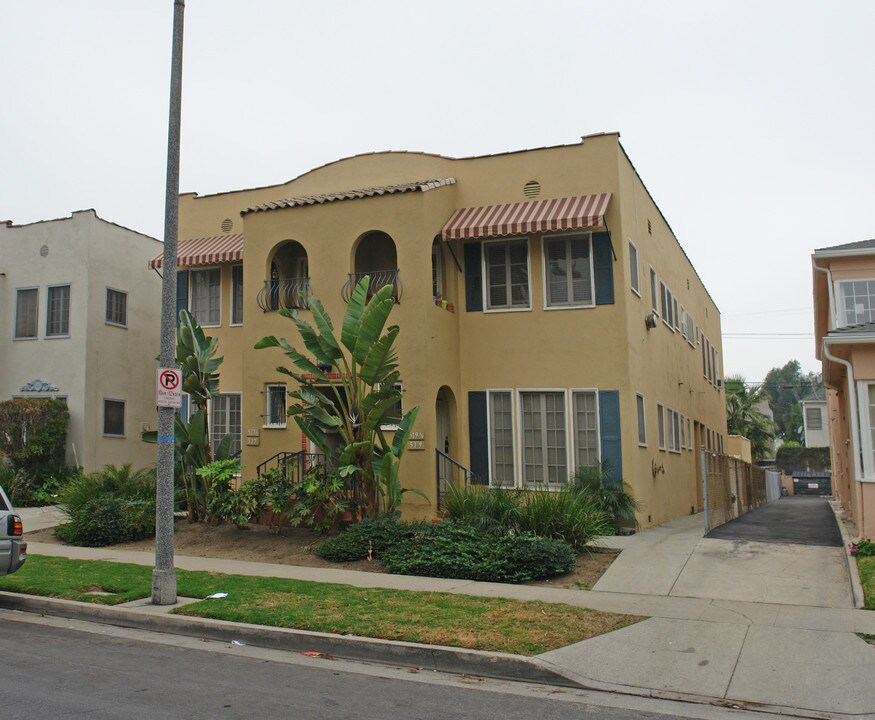 517 N Spaulding Ave in Los Angeles, CA - Building Photo