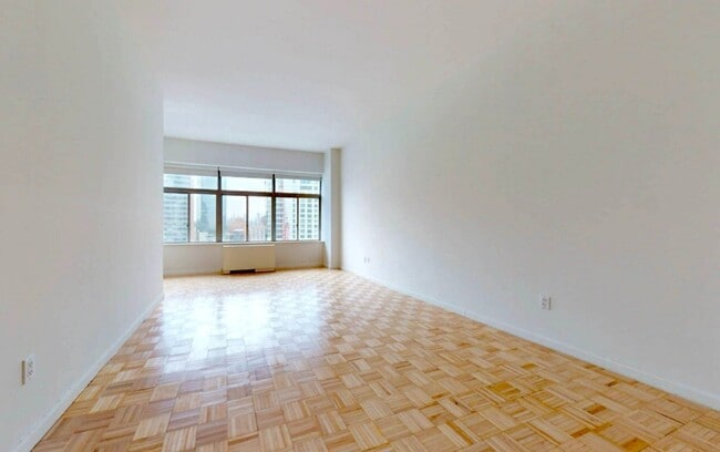 Washington Street in New York, NY - Foto de edificio - Building Photo