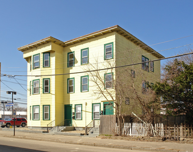 236 Union St in Manchester, NH - Building Photo - Building Photo