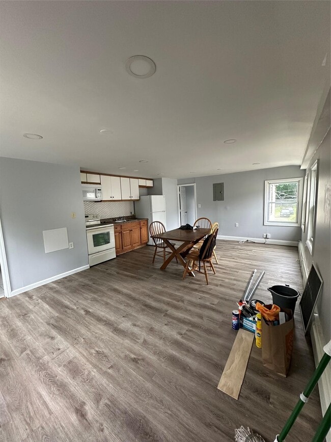 56 Thompson St in Poughkeepsie, NY - Building Photo - Building Photo