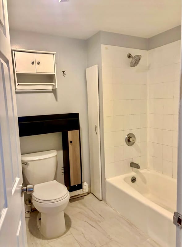 291 Lexington St, Unit Unit 1 in Boston, MA - Foto de edificio - Building Photo