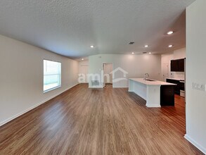 4357 Seven Canyons Dr in Kissimmee, FL - Building Photo - Building Photo