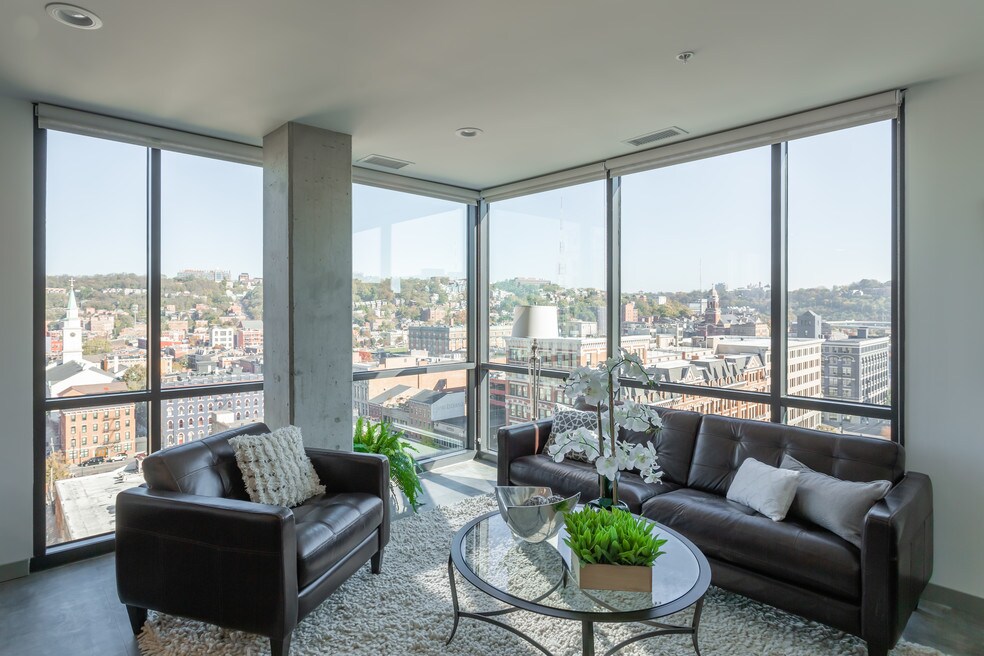 The Renaissance at the Power Building Apartments and
