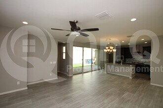 2171 S Wallrade Ln in Gilbert, AZ - Building Photo - Building Photo