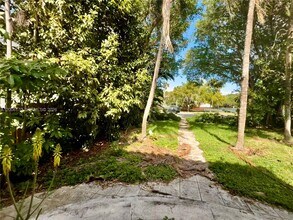 8740 NE 2nd Ave in Miami, FL - Building Photo - Building Photo