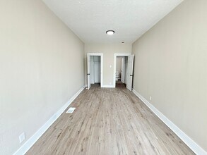 839 Algonquin St in Detroit, MI - Foto de edificio - Building Photo