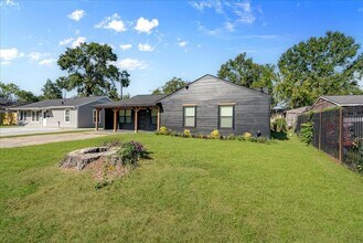 5219 Cosby St in Houston, TX - Building Photo - Building Photo
